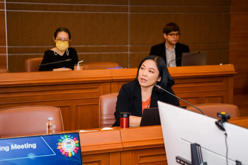 นิด้า ต้อนรับคณะศึกษาดูงานจากมหาวิทยาลัยเทคโนโลยีราชมงคลล้านนา