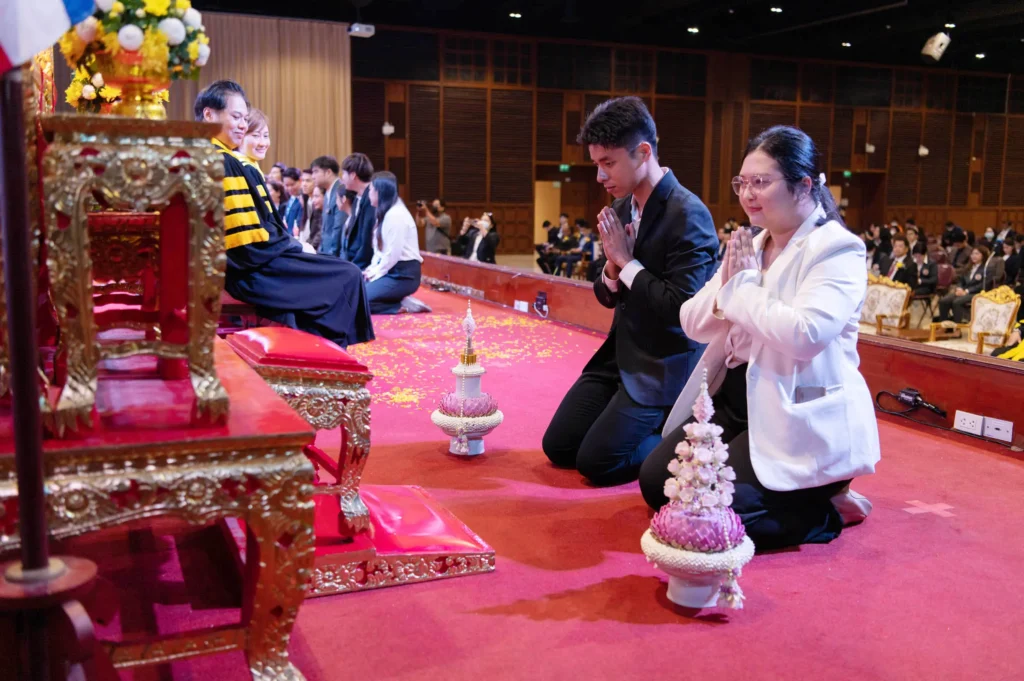 ‘นิด้า’ จัดพิธีไหว้ครู และพิธีมอบโล่/รางวัล ประจำปี 2566