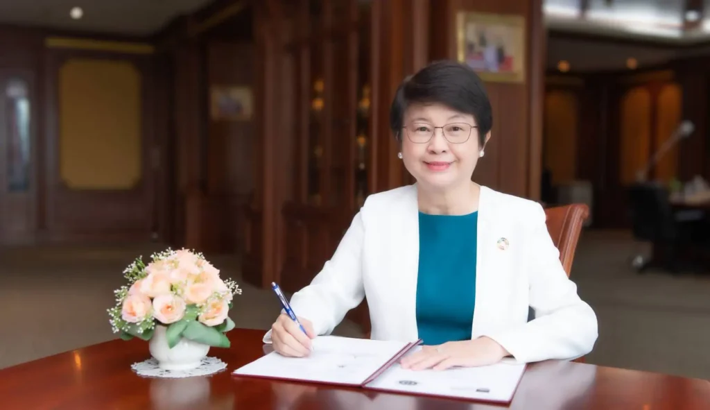 สารจากอธิการบดี ถึงประชาคมนิด้า นักศึกษาปัจจุบัน และศิษย์เก่าทุกท่าน