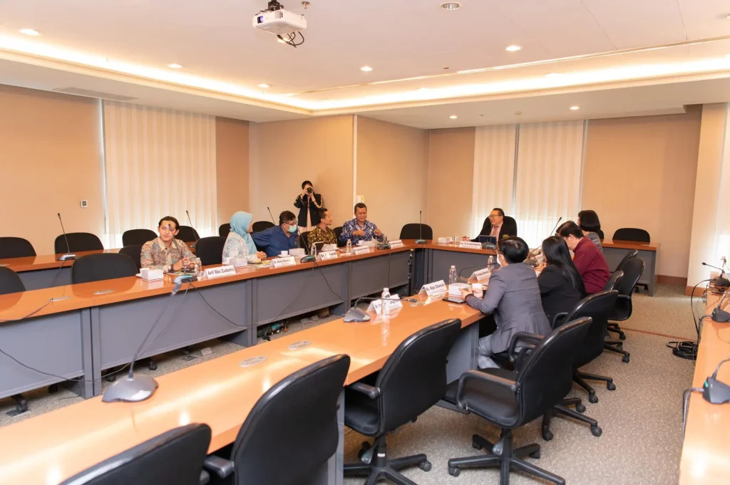 Universitas Gadjah Mada เยือนสถาบันบัณฑิตพัฒนบริหารศาสตร์