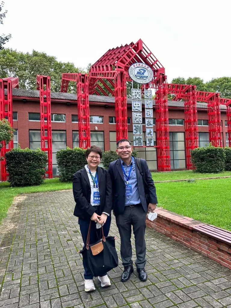 NIDA เยือน Huazhong University of Science and Technology (HUST)