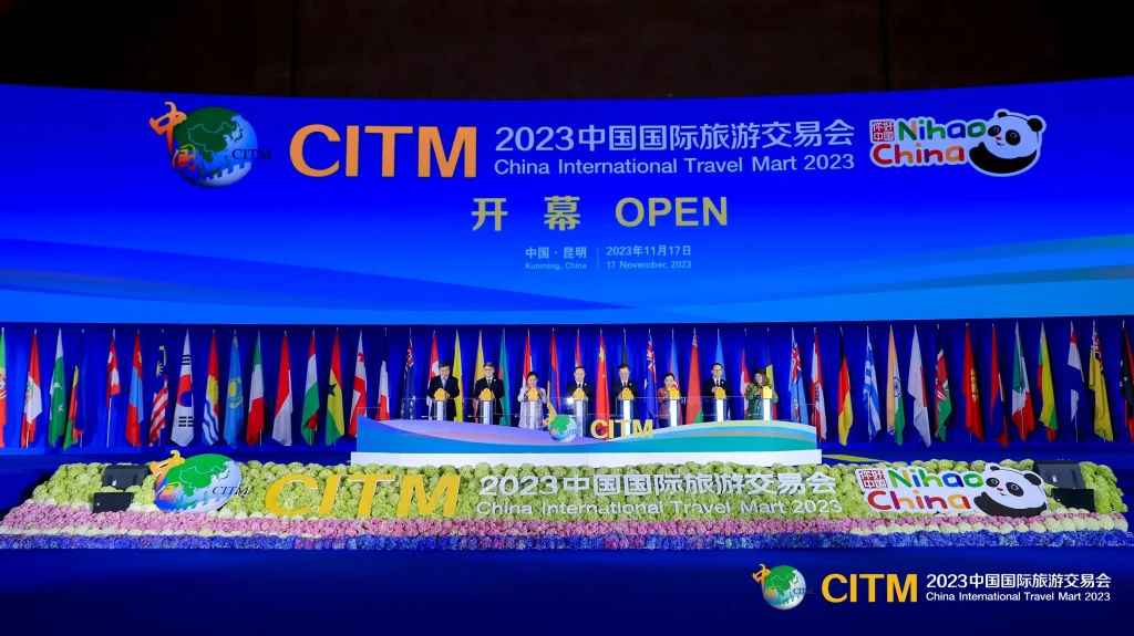 NIDA ร่วมงานเสวนาด้านการท่องเที่ยว ณ มหาวิทยาลัยคุนหมิง