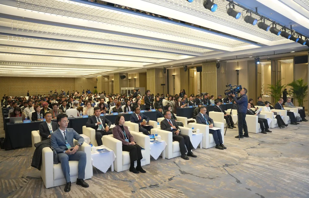 NIDA ร่วมงานเสวนาด้านการท่องเที่ยว ณ มหาวิทยาลัยคุนหมิง