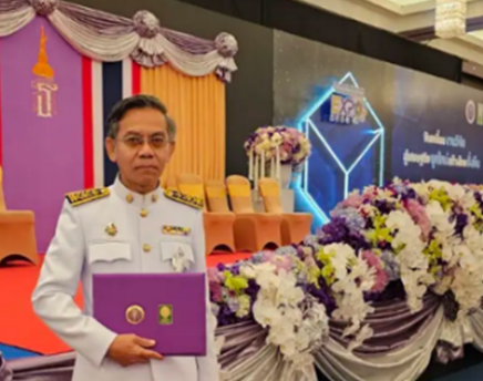 ส่งเสริมการทำงานที่มีคุณค่า ด้วยปัญญา เพื่อการพัฒนาทางเศรษฐกิจที่ยั่งยืน