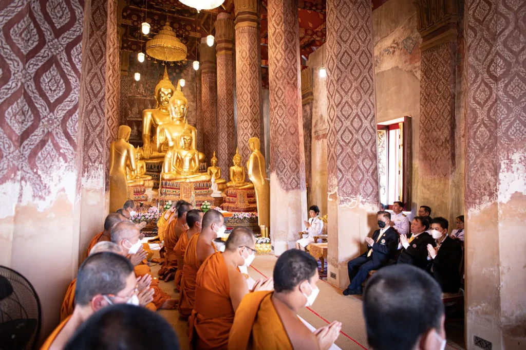 พิธีถวายผ้าพระกฐินพระราชทาน สถาบันบัณฑิตพัฒนบริหารศาสตร์ ประจำปี 2566 ณ วัดศาลาปูนวรวิหาร จ.พระนครศรีอยุธยา