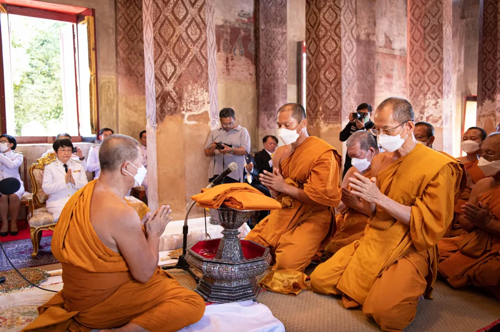 พิธีถวายผ้าพระกฐินพระราชทาน สถาบันบัณฑิตพัฒนบริหารศาสตร์ ประจำปี 2566 ณ วัดศาลาปูนวรวิหาร จ.พระนครศรีอยุธยา