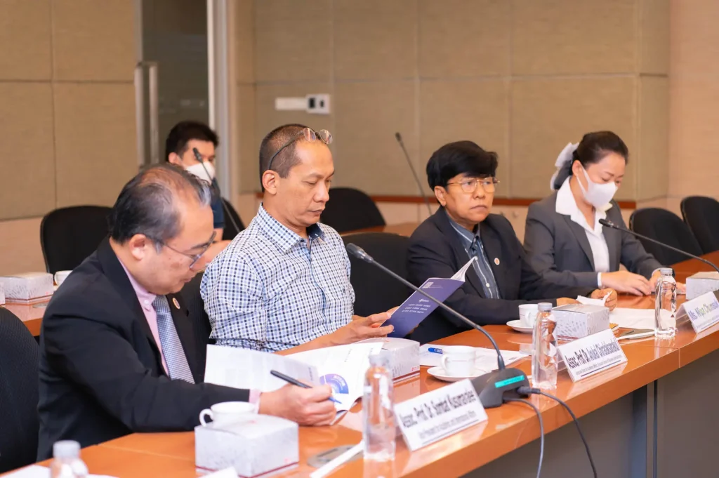 Alliance of China-Thailand Universities และ Institute for East & West International Education เยือนสถาบัน