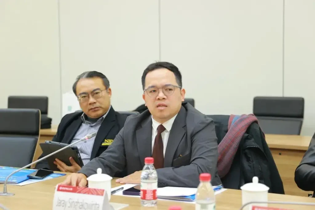 ECNU3 NIDA เยือน East China Normal University (ECNU)