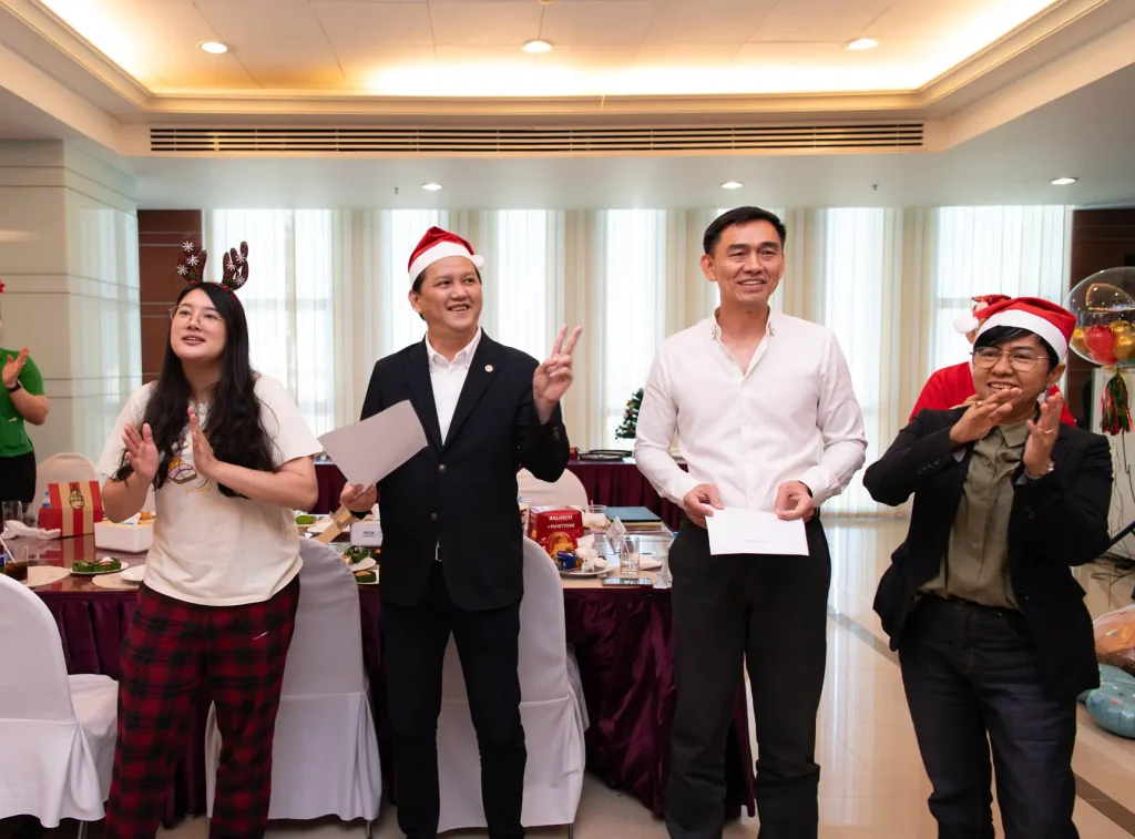 Jingles & Joy: Embrace the Festive Spirit Around the World