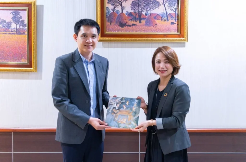 ผู้แทนจาก Kansai University ประเทศญี่ปุ่น เยือนสถาบัน