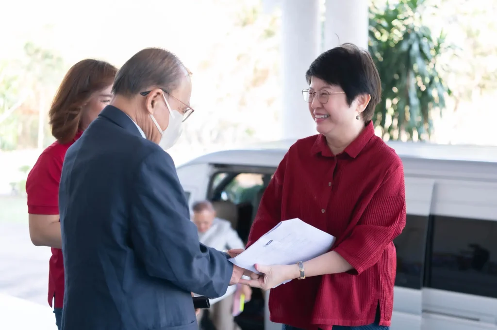 ‘นิด้า’ จัดกิจกรรมเพื่อสังคม ร่วมส่งมอบสิ่งของและเงินบริจาคในโครงการ ‘NIDA USR’ และโครงการ ‘ปันน้ำใจชาวนิด้า เพื่อพัฒนาชุมชนสีคิ้ว’ พร้อมเปิดตัว ‘โครงการระดมทุนเพื่อพัฒนานิด้าสีคิ้ว’ จ.นครราชสีมา