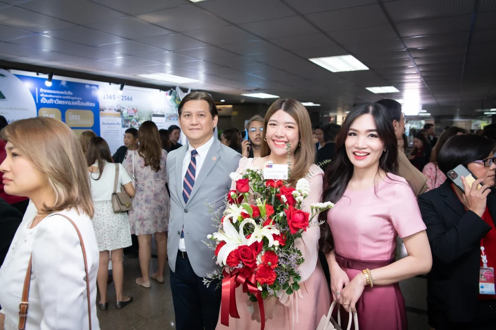 matichon-47-03 ‘นิด้า’ ร่วมแสดงความยินดีในโอกาส ‘มติชน’ ก้าวเข้าสู่ปีที่ 47