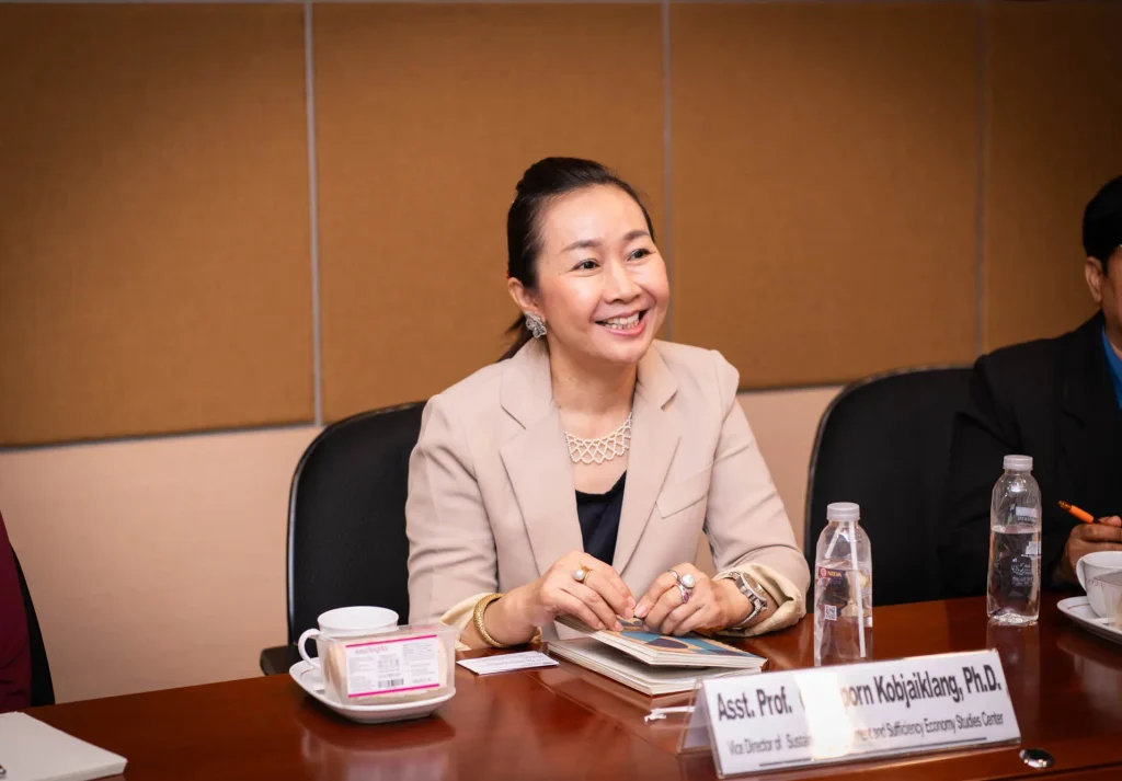 Professor Emeritus of Hakuoh University & Former President of the Japan Society for Business Ethics (JABES) เยือนสถาบัน