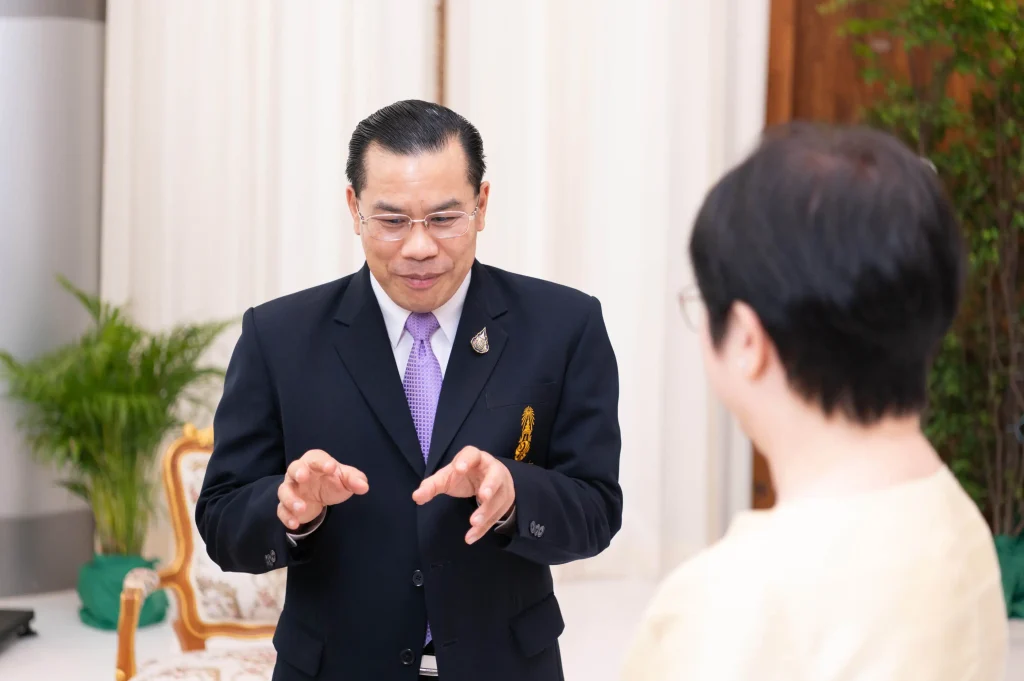 ‘นิด้า’ ลงนามความร่วมมือ ‘มูลนิธิทันตนวัตกรรม’ วิจัยและพัฒนาเพื่อชุมชนอย่างยั่งยืน