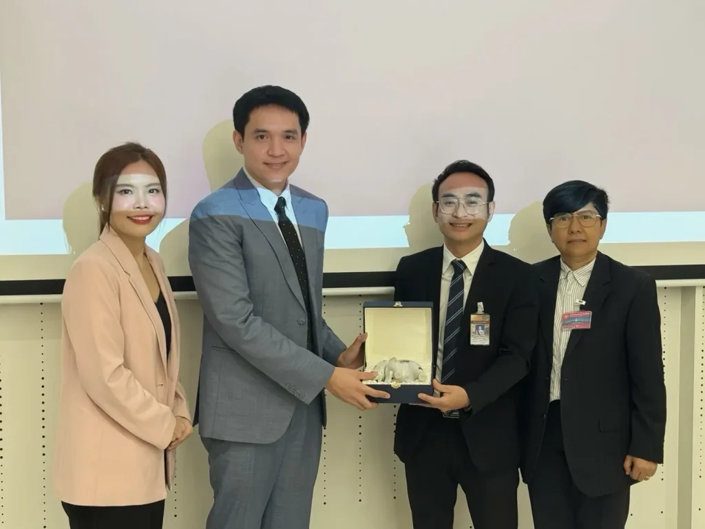 ‘นิด้า’ เยือนสำนักงานเลขาธิการวุฒิสภา