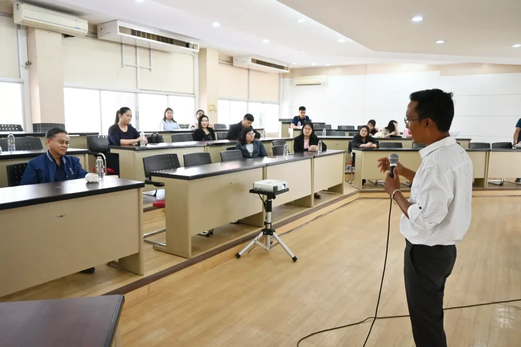 007คณะนิติศาสตร์-นิด้า-เยี่ยมชมศูนย์การศึกษาสีคิ้ว คณะนิติศาสตร์ ‘นิด้า’ เยี่ยมชมศูนย์การศึกษาสีคิ้ว จังหวัดนครราชสีมา