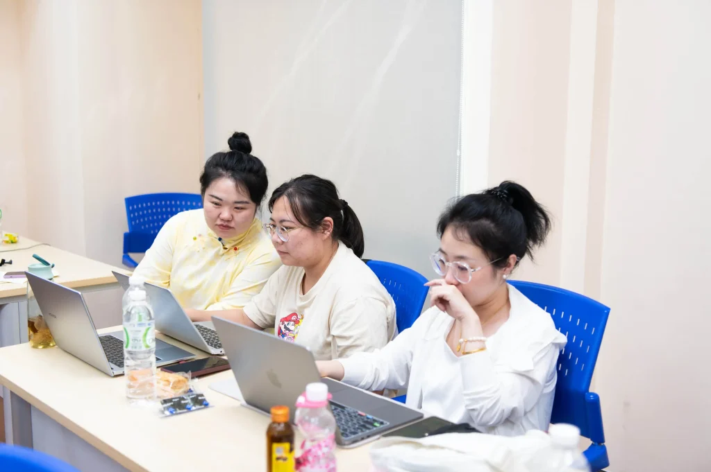 โครงการเรียนรู้วัฒนธรรมไทยเบื้องต้นและการสื่อสารข้ามวัฒนธรรมสำหรับนักศึกษาต่างชาติ ภาคการศึกษาที่ 2/2566