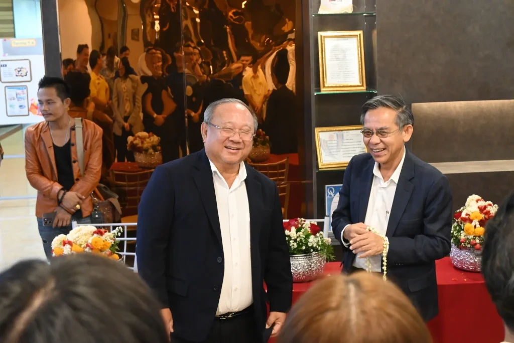 670406law02 พิธีรดน้ำดำหัวคณาจารย์คณะนิติศาสตร์