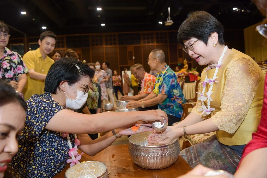 ‘นิด้า’ ร่วมสืบสานประเพณีสงกรานต์ ประจำปี 2567