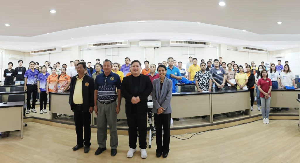 670425as-Fake-news01 คณะสถิติประยุกต์ จัด กิจกรรมเพื่อสังคม โครงการการต่อต้านข่าวปลอม (Fake news) และภัยคุกคามไซเบอร์ ให้กับผู้สูงอายุและผู้นำชุมชน