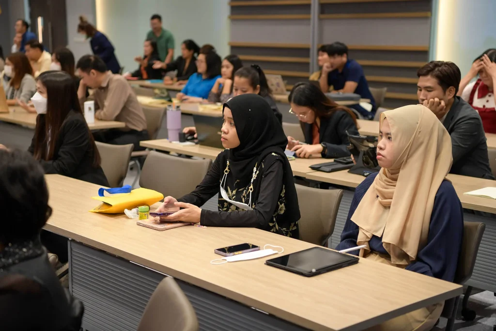 อบรมเชิงปฏิบัติการ “การประยุกต์ใช้ปัญญาประดิษฐ์ในทางวิชาการและการสนับสนุนวิชาการ”