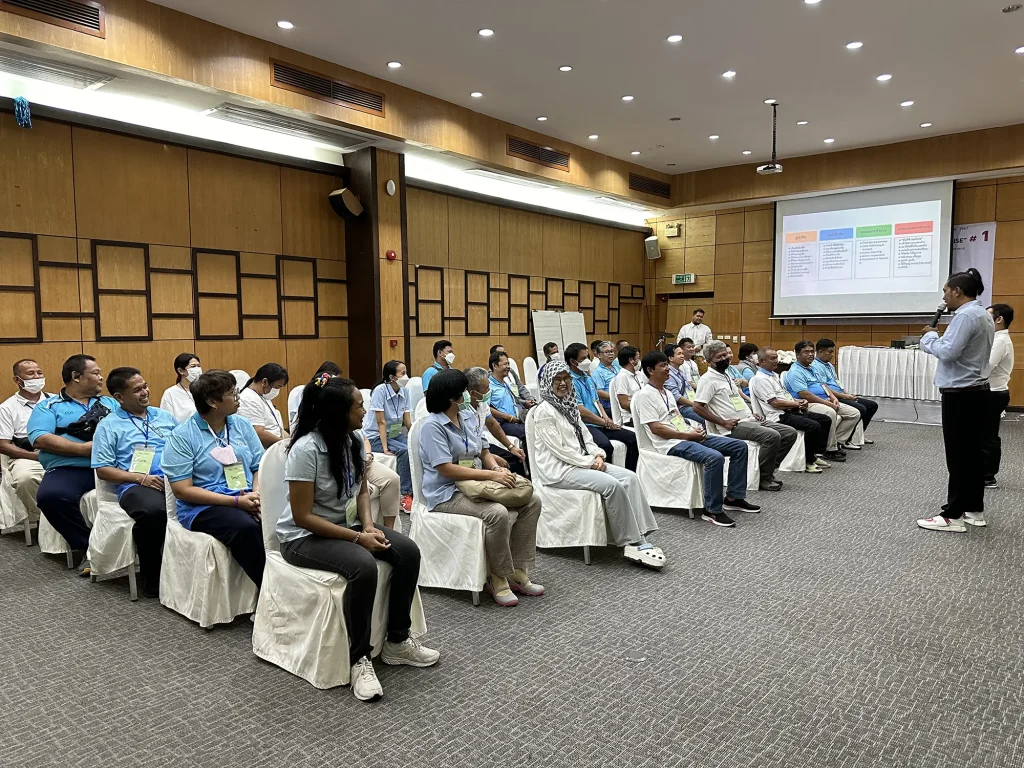 670517wise1_001 ‘นิด้า’ จัดโครงการการสร้างทีมสัมพันธ์เพื่อประสิทธิภาพในการทำงาน “พัฒนาทีม สร้างความสัมพันธ์ สู่ค่านิยม WISE” รุ่นที่ 1