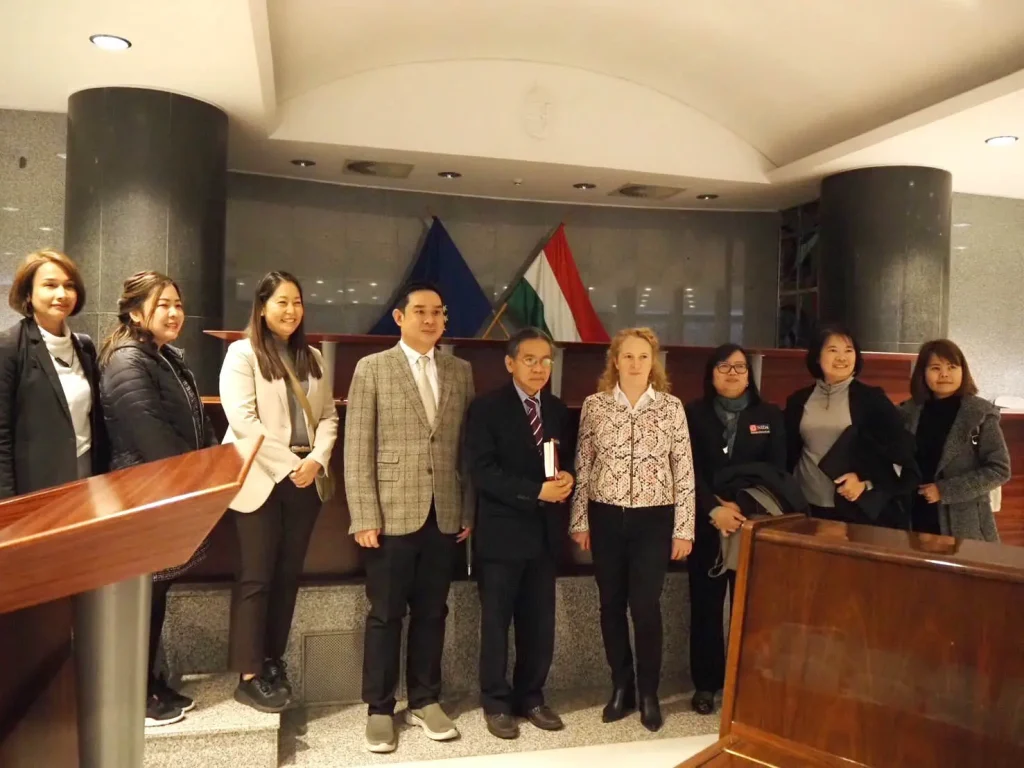 ‘นิติ’ นิด้า เข้าศึกษาเยี่ยมชม ศาลรัฐธรรมนูญแห่งสาธารณรัฐฮังการี