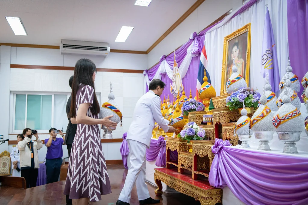 ‘นิด้า’ ร่วมกิจกรรมเฉลิมพระเกียรติ สมเด็จพระนางเจ้าสุทิดา ฯ พระบรมราชินี ณ สำนักงานเขตบางกะปิ