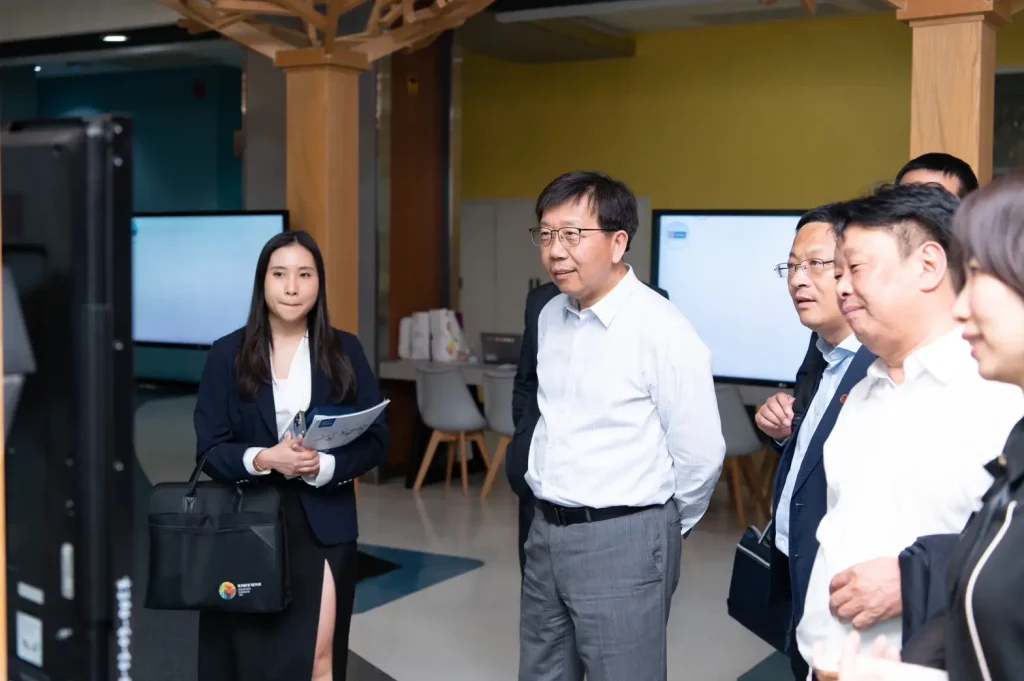 East China Normal University (ECNU), สาธารณรัฐประชาชนจีน และ CAS Innovation Cooperation Center (Bangkok) เยือนสถาบัน