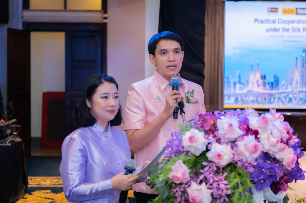 Closing-Ceremony05 ‘นิด้า’ จัดเลี้ยงอำลา พิธีปิดโครงการ “เส้นทางสายไหมแห่งศตวรรษที่ 21 (ไทย-จีน)”