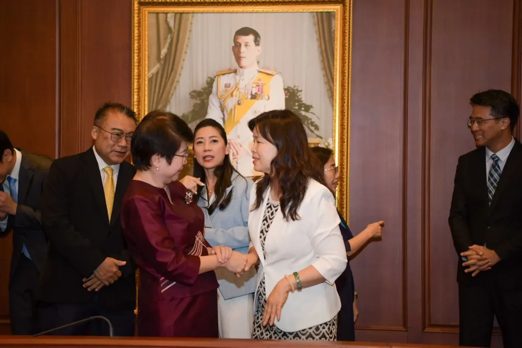 ‘นิด้า’ ผสานความร่วมมือ ‘Peng Shen Technology’ มุ่งพัฒนาขีดความสามารถในการแข่งขันด้านอุตสาหกรรมทั้งในและต่างประเทศ