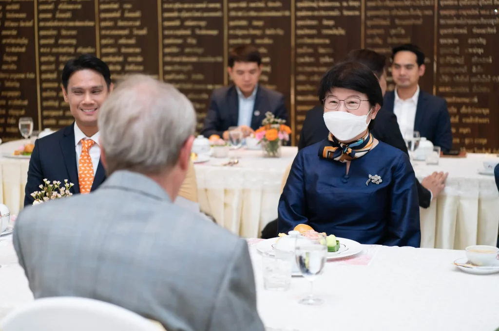 ‘นิด้า’ จับมือ ‘บี.กริม เพาเวอร์’ ลงนาม MOU ส่งเสริมการศึกษาพัฒนาองค์ความรู้ด้านพลังงานที่ยั่งยืน