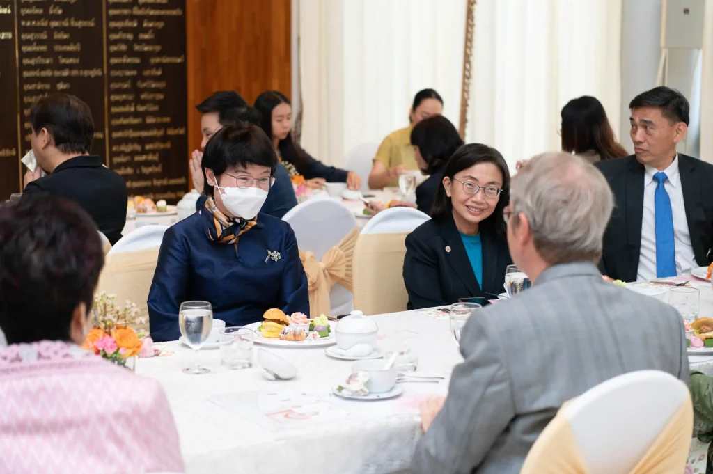 ‘นิด้า’ จับมือ ‘บี.กริม เพาเวอร์’ ลงนาม MOU ส่งเสริมการศึกษาพัฒนาองค์ความรู้ด้านพลังงานที่ยั่งยืน