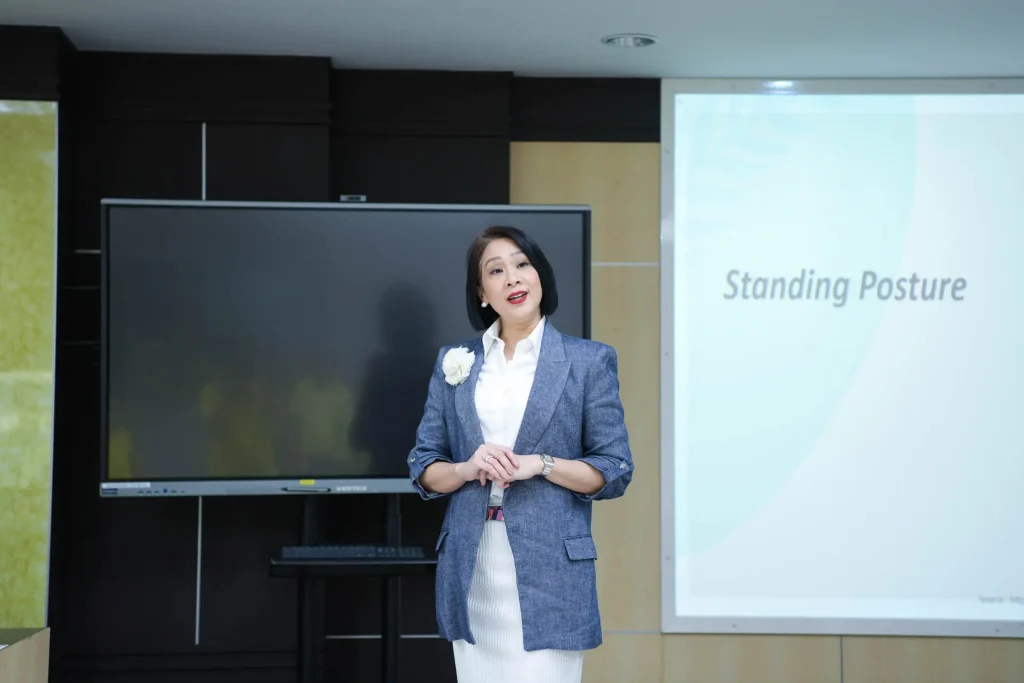 communication 04 อบรมเชิงปฏิบัติการ “เทคนิคการสื่อสารและประสานงานอย่างมีประสิทธิภาพ”