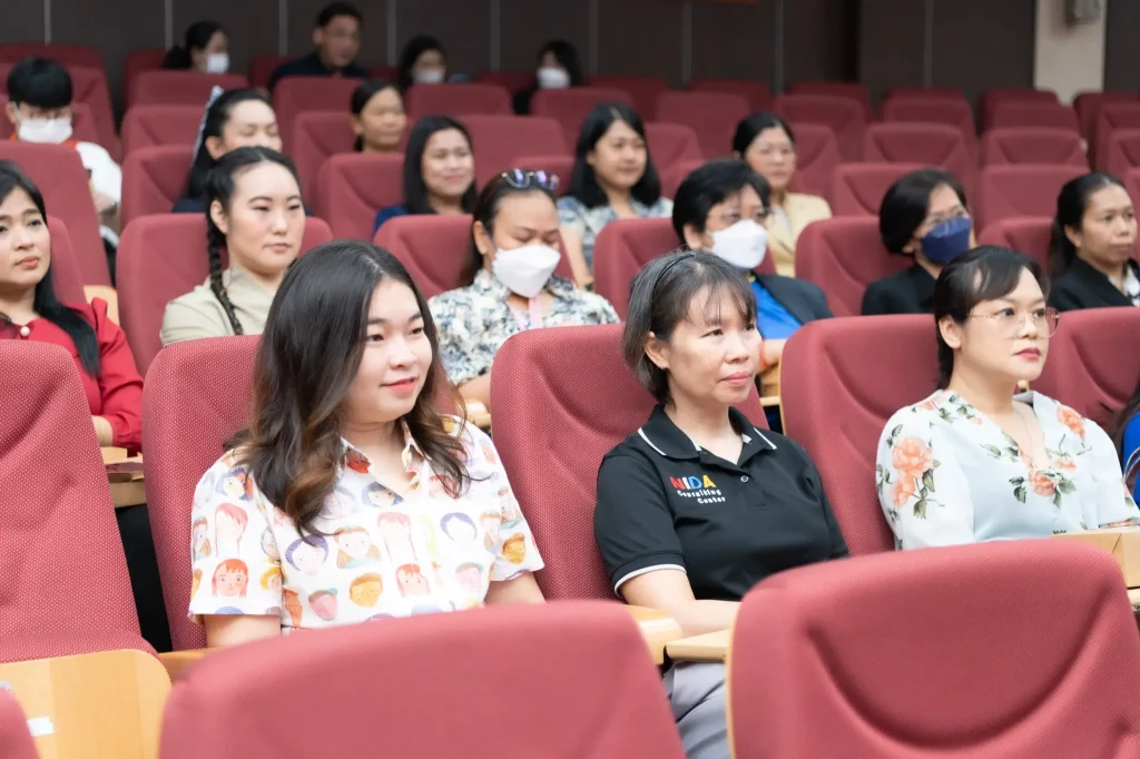 “นิด้า” จัดโครงการอบรม ‘การปรับสมดุลชีวิต ด้วยหลักแพทย์แผนจีน’ มุ่งส่งเสริมคุณภาพชีวิตที่ดีและยั่งยืนให้แก่บุคลากร