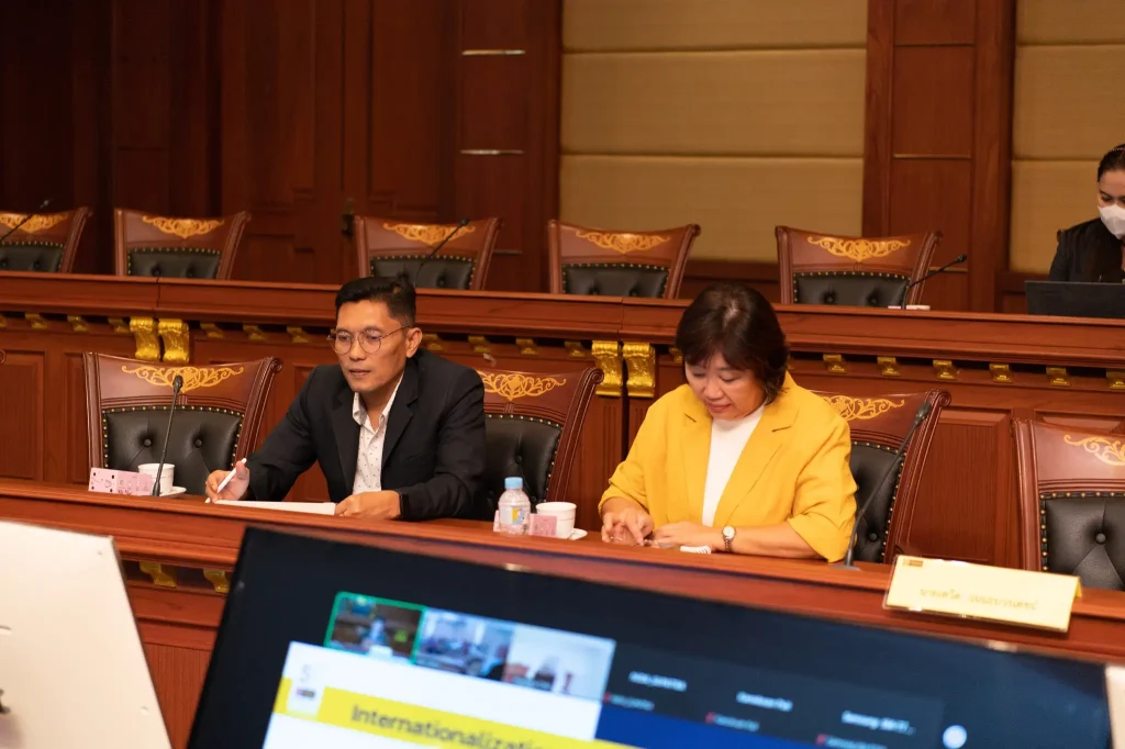 สัมมนา “มิติใหม่ศูนย์การศึกษาสีคิ้ว จังหวัดนครราชสีมา”