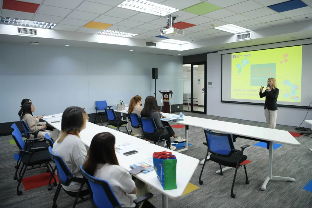 TA9 ‘นิด้า’ จัดกิจกรรมแนะแนวการศึกษาและทุนการศึกษาต่อ ณ ไต้หวัน และ Ming Chuan University (MCU) ประจำปี 2567