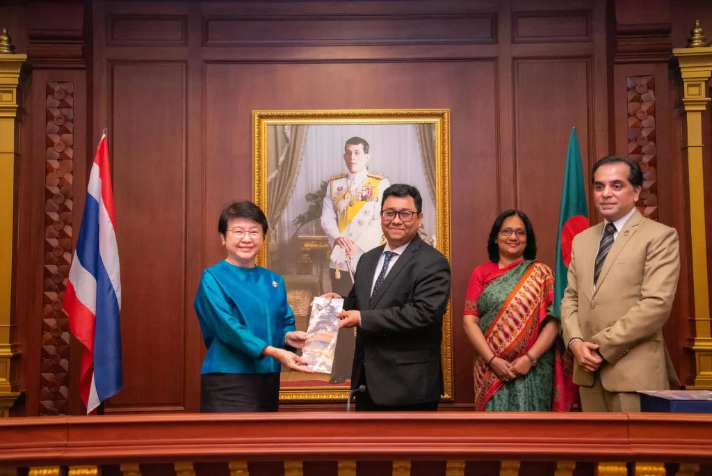 Embassy of Bangladesh07 เอกอัครราชทูตสาธารณรัฐประชาชนบังกลาเทศประจำประเทศไทยเยือนสถาบัน