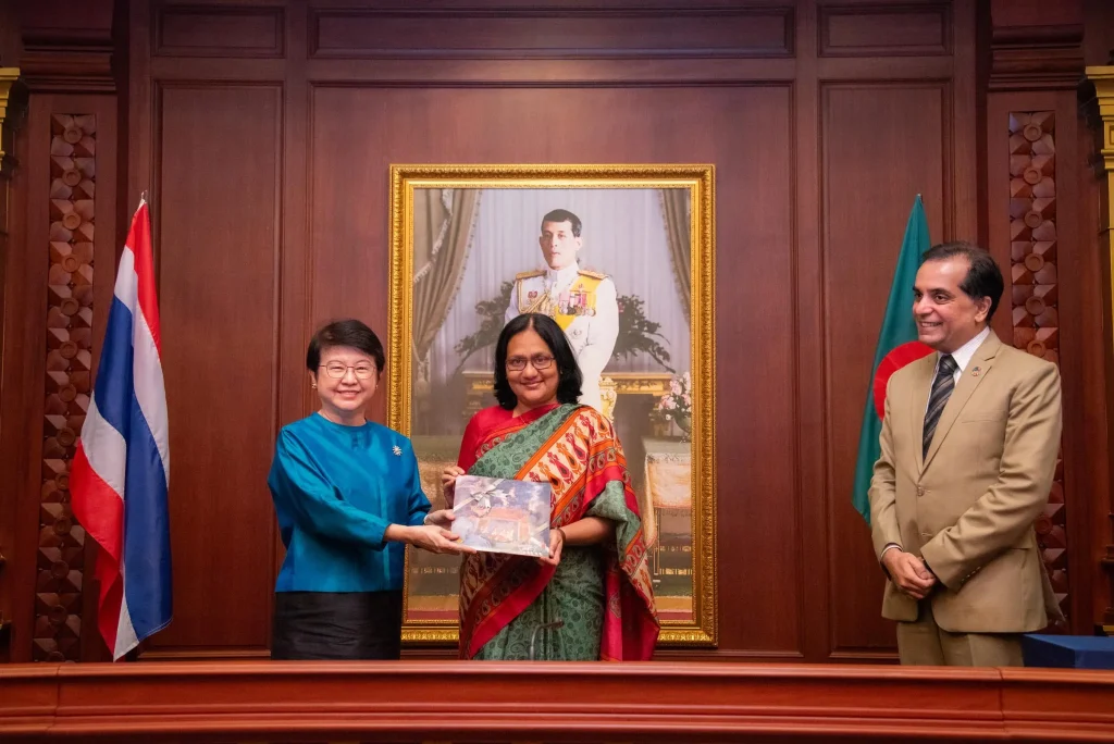 Embassy of Bangladesh09 เอกอัครราชทูตสาธารณรัฐประชาชนบังกลาเทศประจำประเทศไทยเยือนสถาบัน