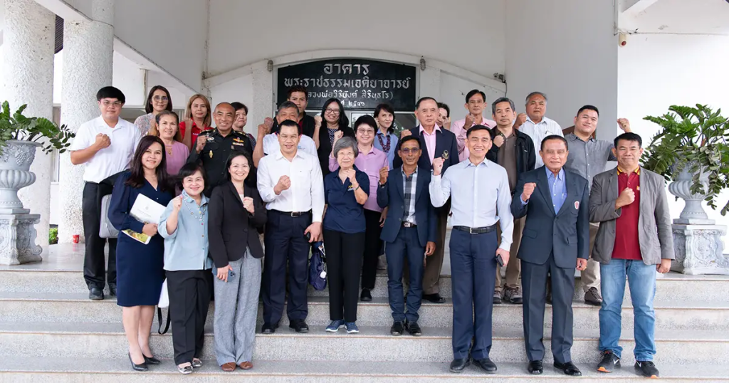 image คณะกรรมการดำเนินการเพื่อพัฒนาศูนย์การศึกษาสีคิ้ว จังหวัดนครราชสีมา