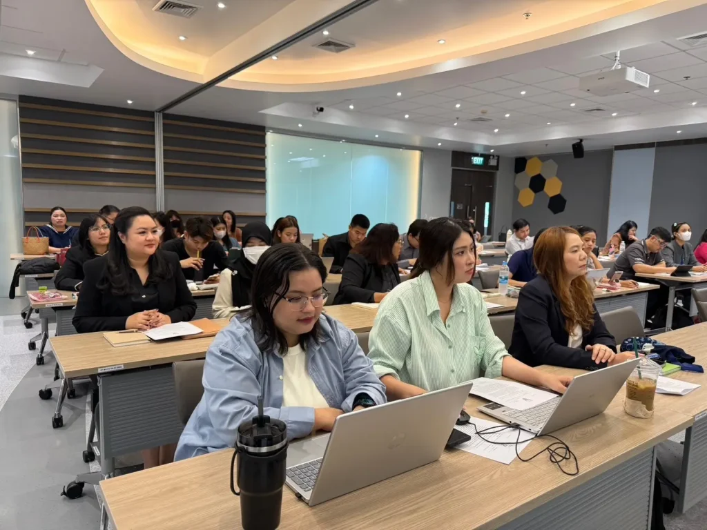 โครงการอบรมเชิงปฏิบัติการหลักสูตร “การยกระดับทักษะการเขียนหนังสือราชการ และการจัดประชุม”