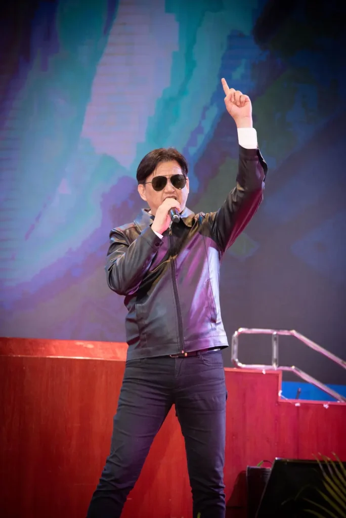 ชื่นมื่นรับปีใหม่ นิด้าจัดงานเลี้ยงส่งท้ายปีเก่า – ต้อนรับปีใหม่ 2568