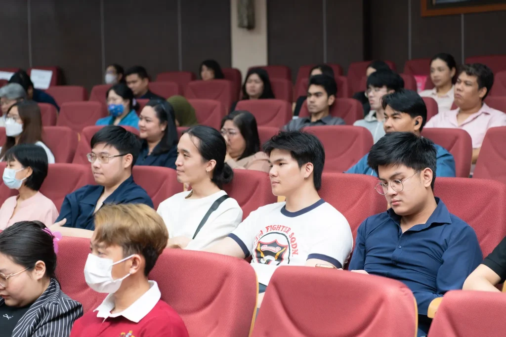 “One Day with Change Agents: ชวนศิษย์ดัง นั่งคุย แบบไหนถึงเรียกว่า…Success!!”