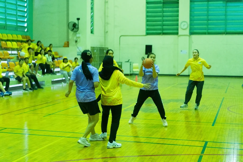 กีฬาบุคลากรสัมพันธ์ สถาบันบัณฑิตพัฒนบริหารศาสตร์ ครั้งที่ 24