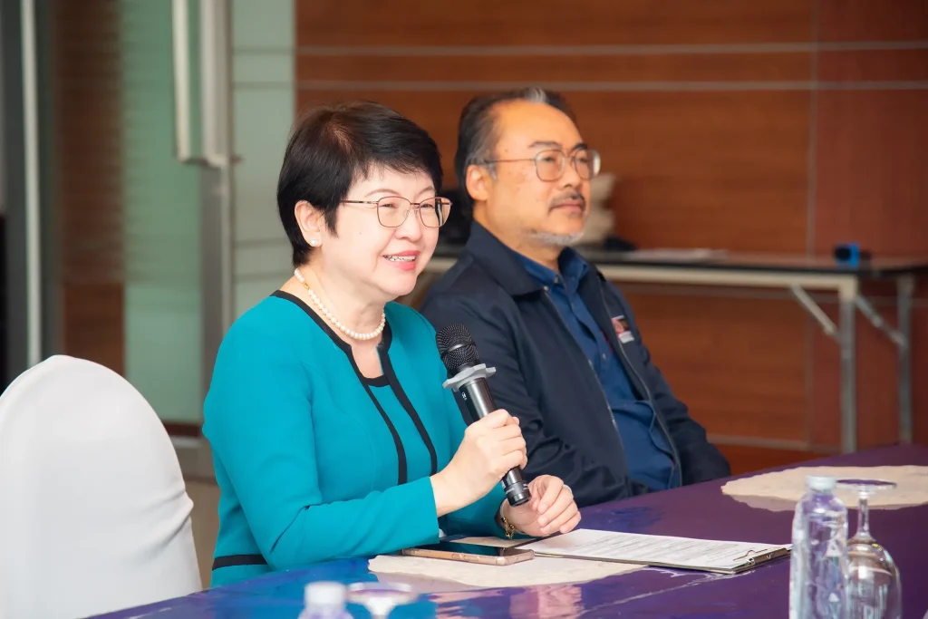 ‘นิด้า’ จัดโครงการปฐมนิเทศบุคลากรใหม่ “จับมือ WISE แล้วไปด้วยกัน” ประจำปีงบประมาณ พ.ศ. 2568