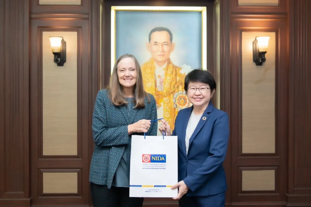 WO11 นิด้า ให้การต้อนรับ Ms. Melinda Good ผู้อำนวยการธนาคารโลกประจำประเทศไทยและสาธารณรัฐแห่งสหภาพพม่า ภูมิภาคเอเชียตะวันออกและแปซิฟิก