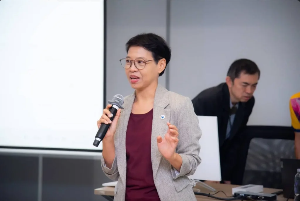 ‘นิด้า’ จัดโครงการอบรมเทคนิค Essay Writing และ Fulbright Scholarships 2025 โดย Fulbright Thailand