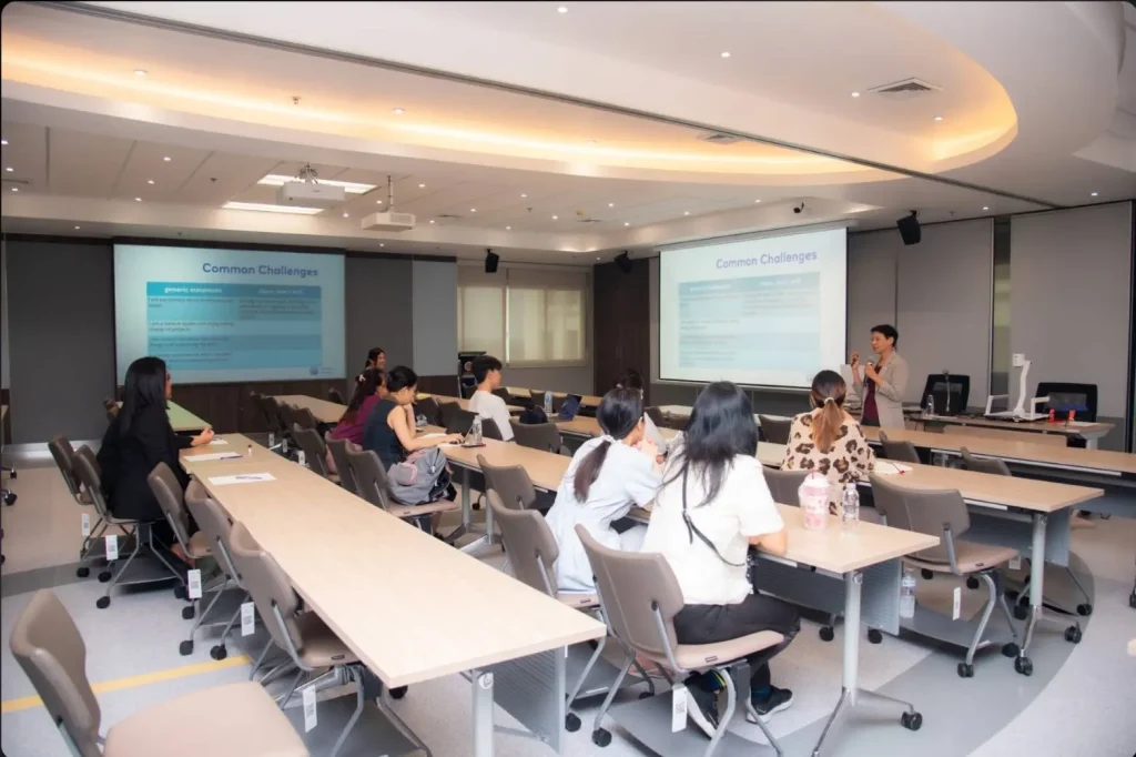 ‘นิด้า’ จัดโครงการอบรมเทคนิค Essay Writing และ Fulbright Scholarships 2025 โดย Fulbright Thailand