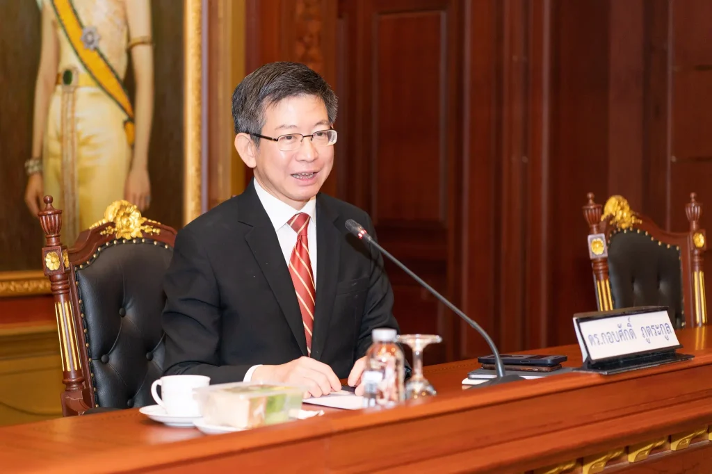 นิด้า – จัดงานเสวนา “บทบาทใหม่ของสถาบันการศึกษาในการส่งเสริมและพัฒนาชุมชนและสังคม”