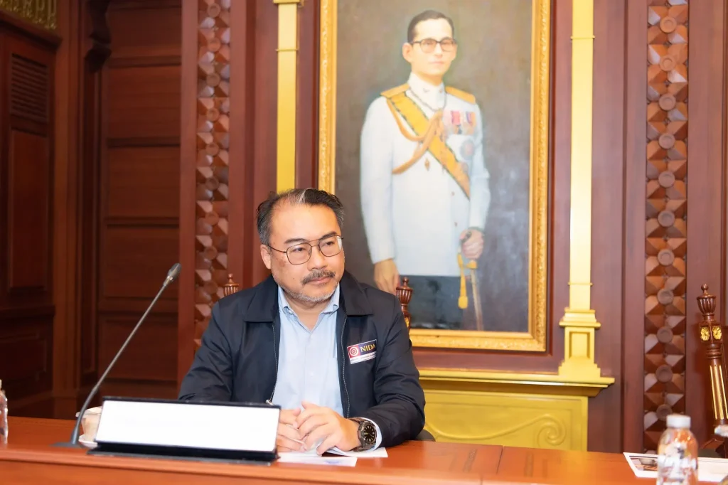 นิด้า – จัดงานเสวนา “บทบาทใหม่ของสถาบันการศึกษาในการส่งเสริมและพัฒนาชุมชนและสังคม”